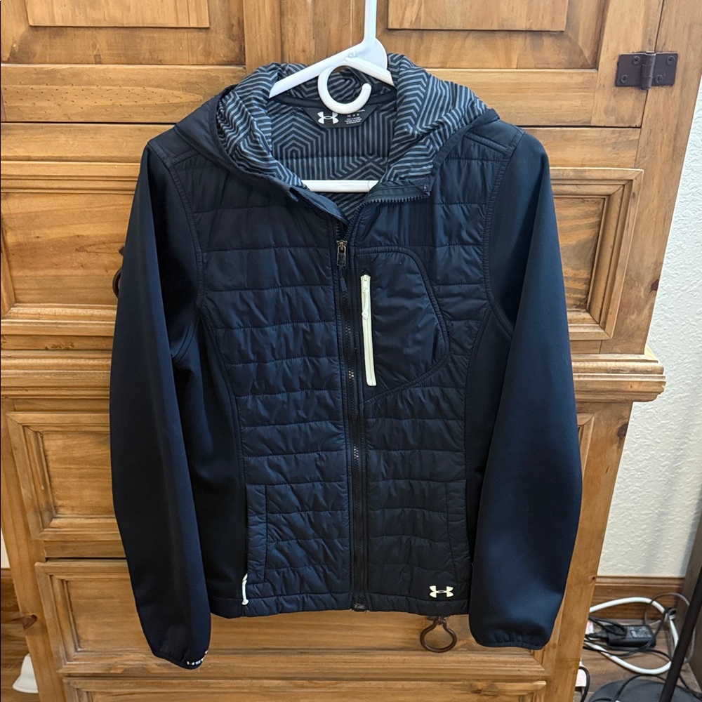 Under Armour Black Quilted Puffer Jacket